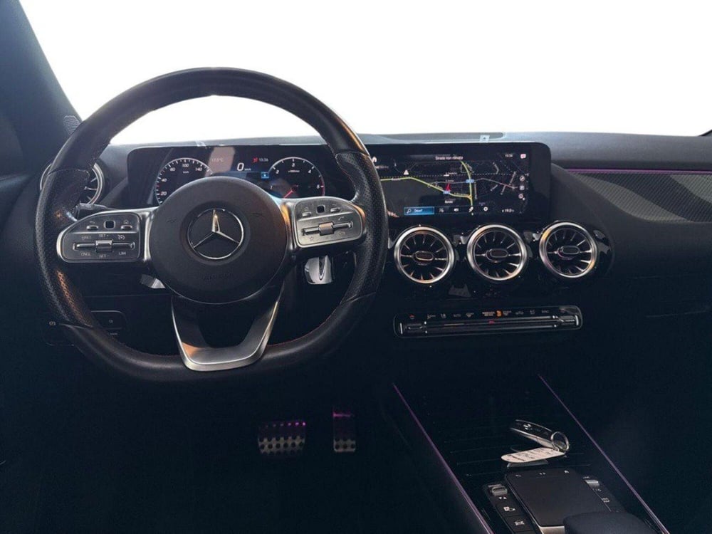 Mercedes-Benz GLA SUV usata a Rimini (11)