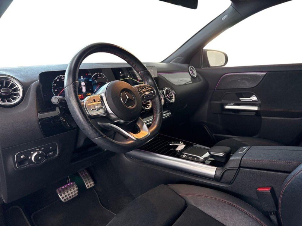 Mercedes-Benz GLA SUV usata a Rimini (16)