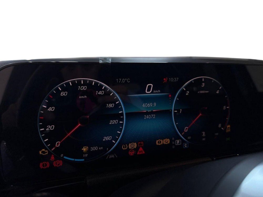 Mercedes-Benz GLA SUV usata a Rimini (9)