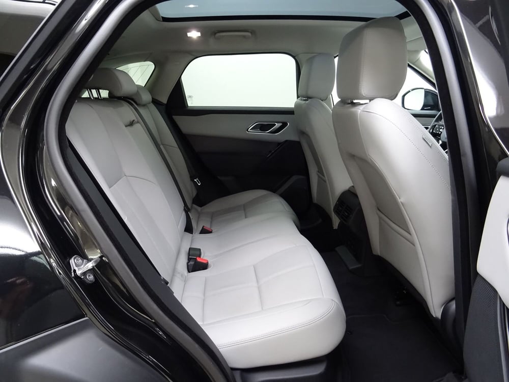 Land Rover Range Rover Velar usata a Como (5)