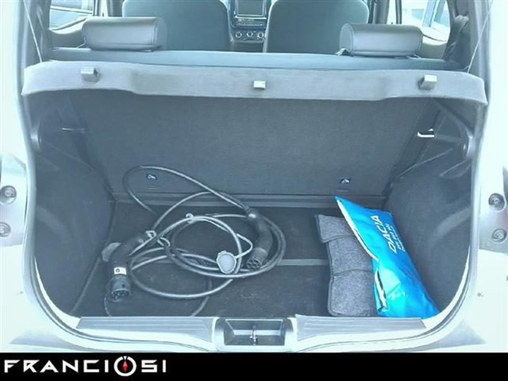 Dacia Spring usata a Modena (12)