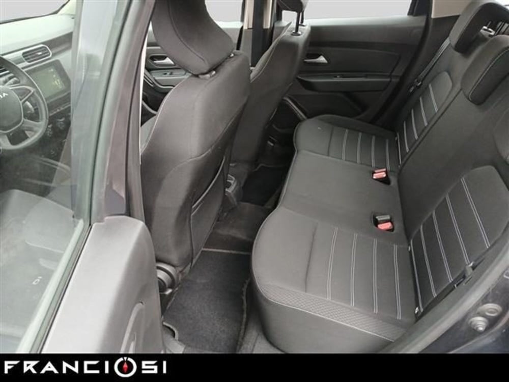 Dacia Duster usata a Modena (10)