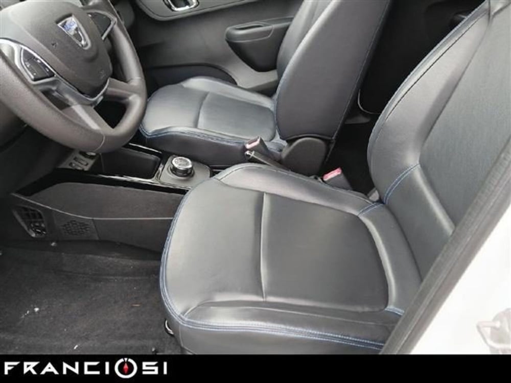Dacia Spring usata a Modena (7)