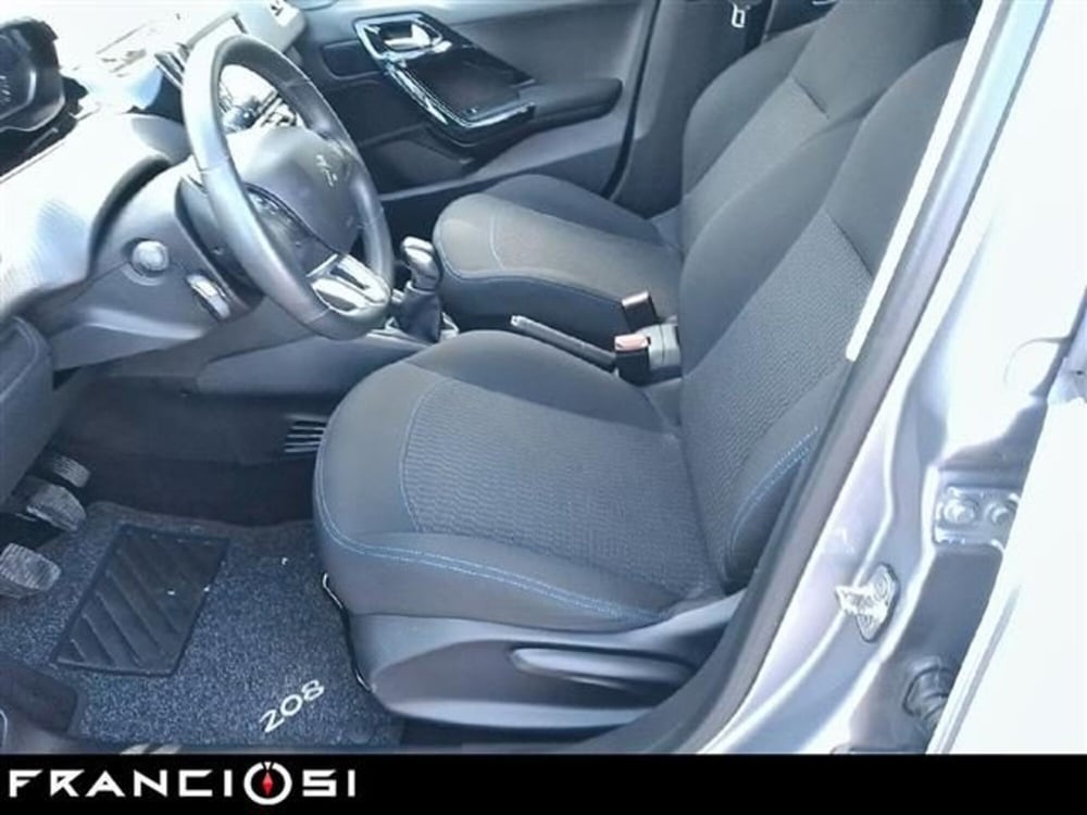 Peugeot 208 usata a Modena (10)