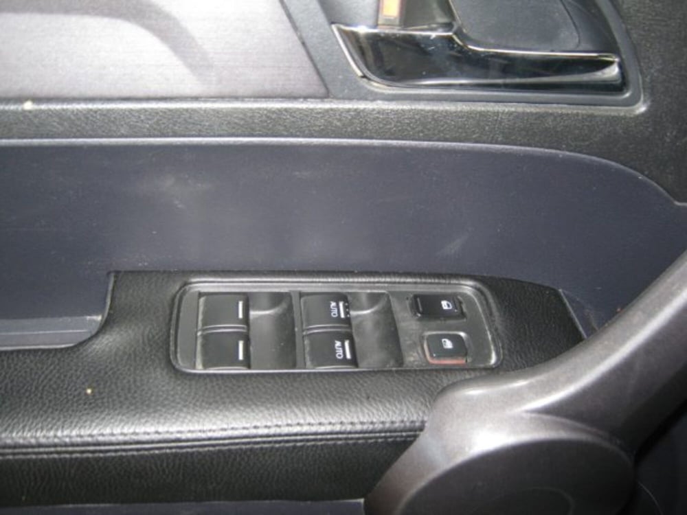 Honda CR-V usata a Ascoli Piceno (12)
