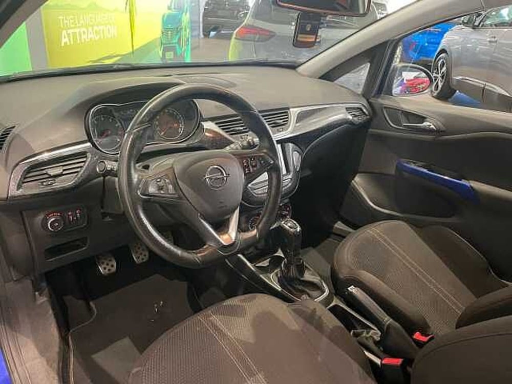Opel Corsa Coupé usata a Milano (7)
