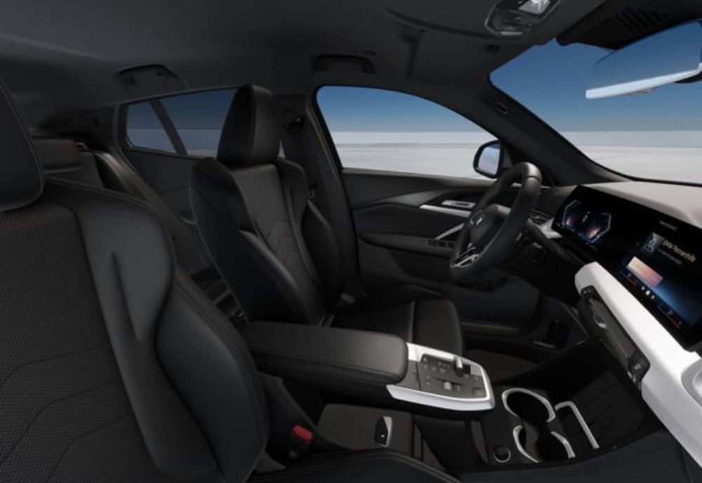 BMW X2 nuova a Modena (10)