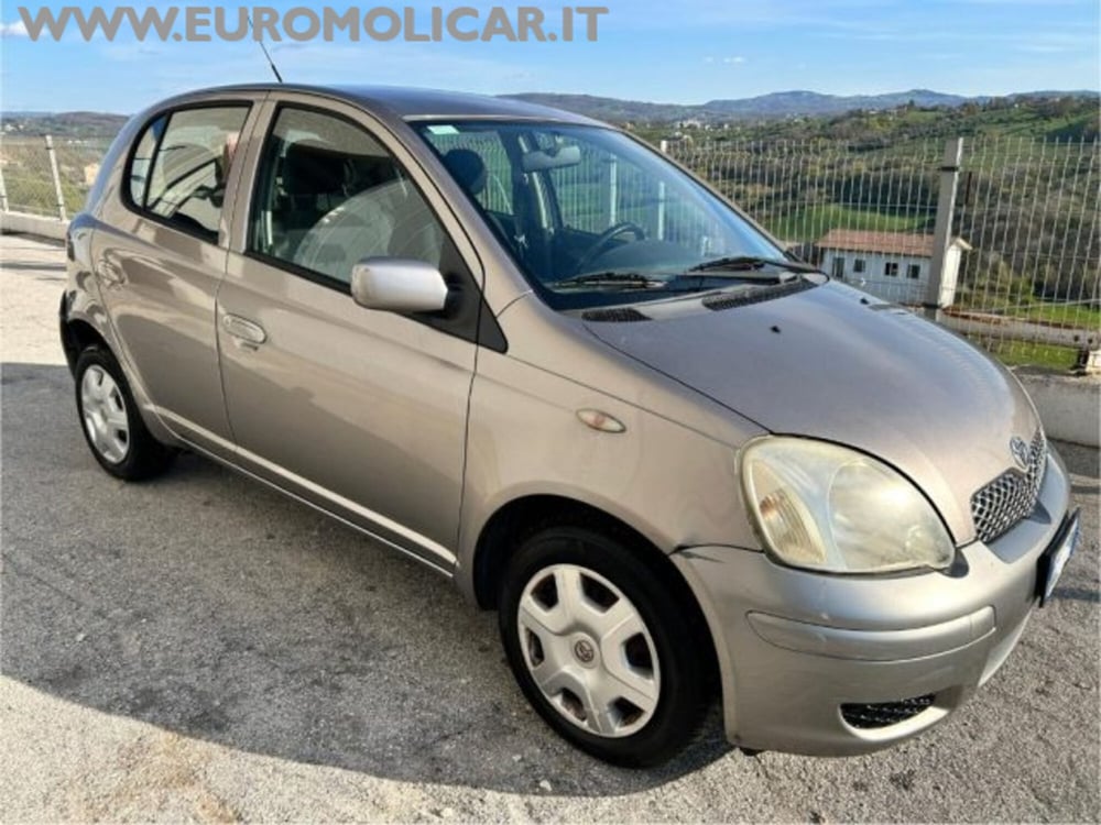 Toyota Yaris usata a Campobasso