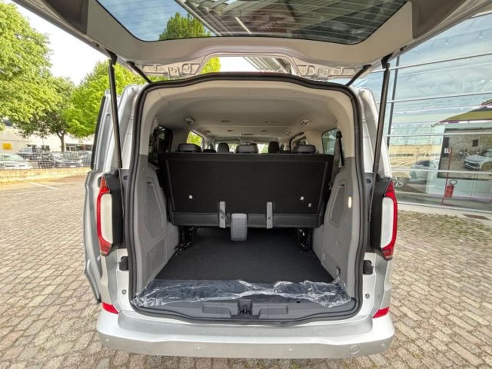 Volkswagen Veicoli Commerciali Caravelle nuova a Cuneo (20)