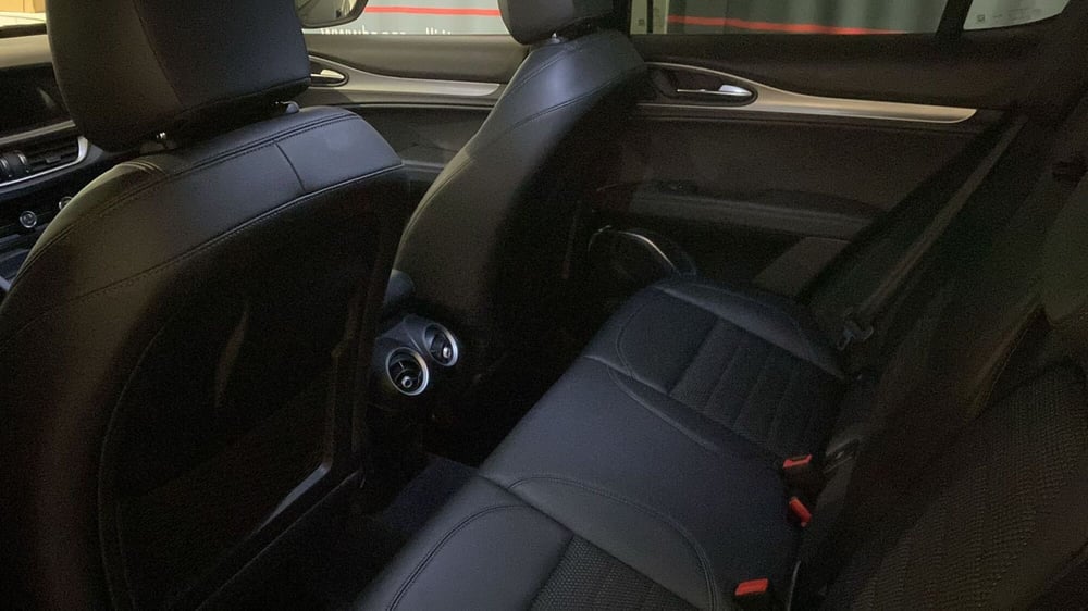 Alfa Romeo Stelvio usata a Bergamo (15)