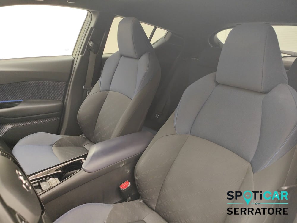 Toyota Toyota C-HR usata a Como (13)