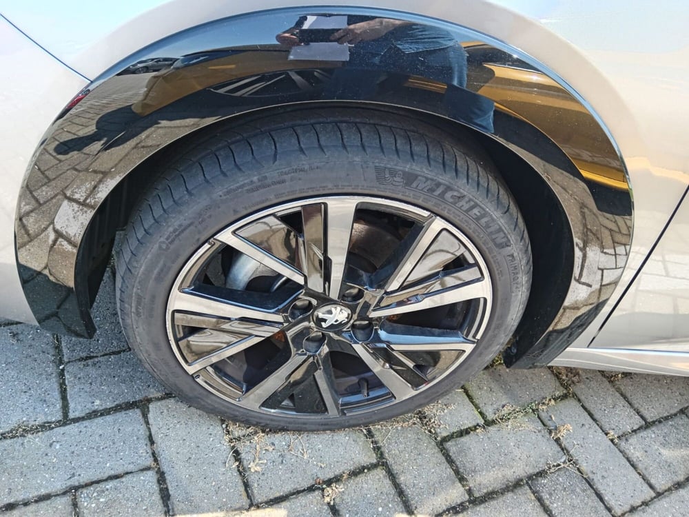 Peugeot 208 usata a Alessandria (8)