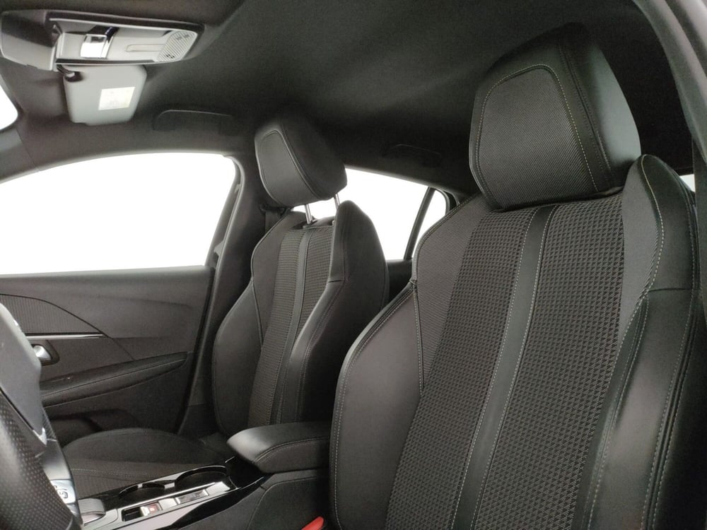 Peugeot 208 usata a Roma (12)