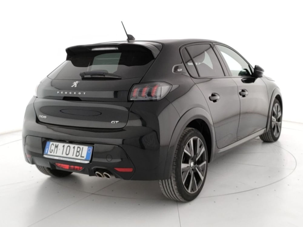 Peugeot 208 usata a Roma (2)