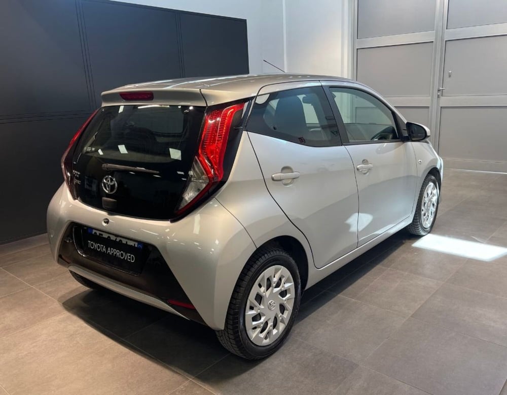 Toyota Aygo usata a Ferrara (18)