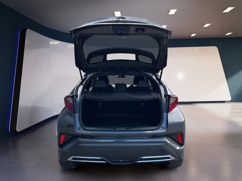 Toyota Toyota C-HR usata a Torino (7)