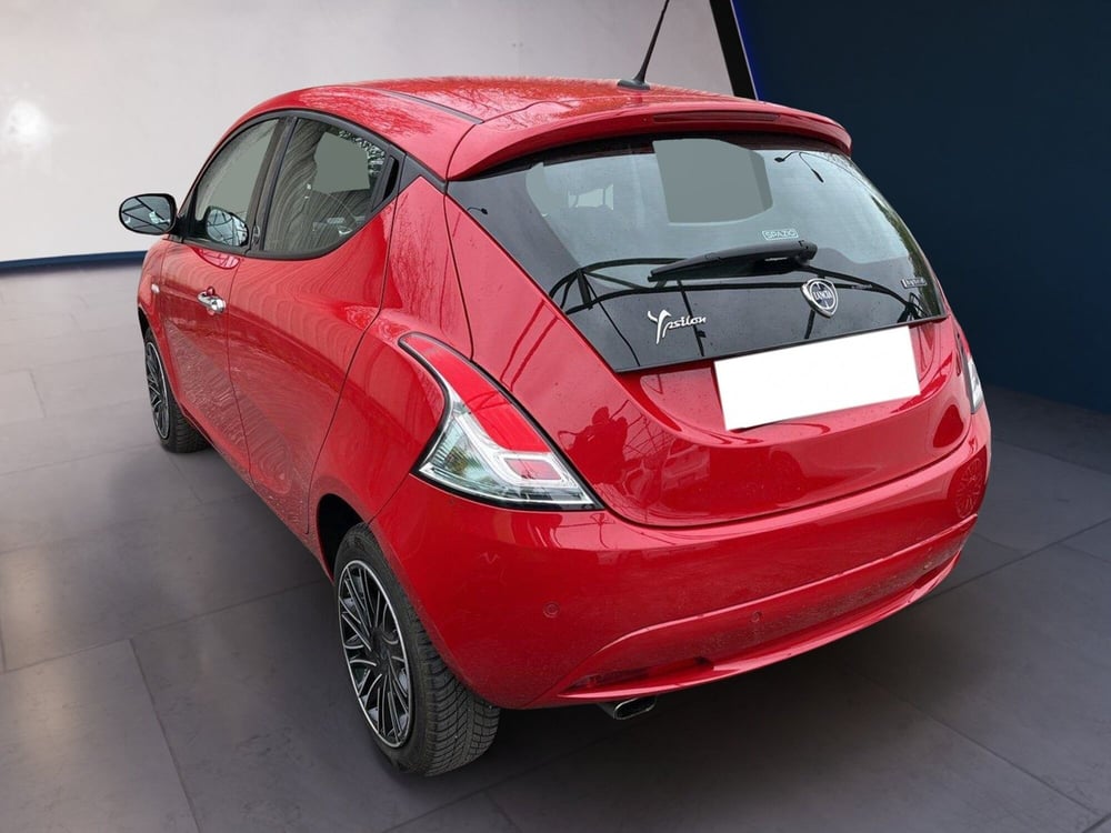 Lancia Ypsilon usata a Torino (5)