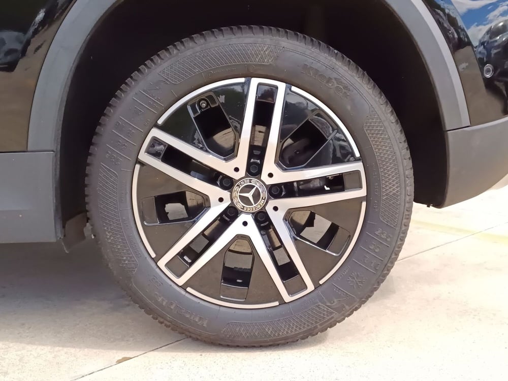 Mercedes-Benz GLA SUV usata  (14)