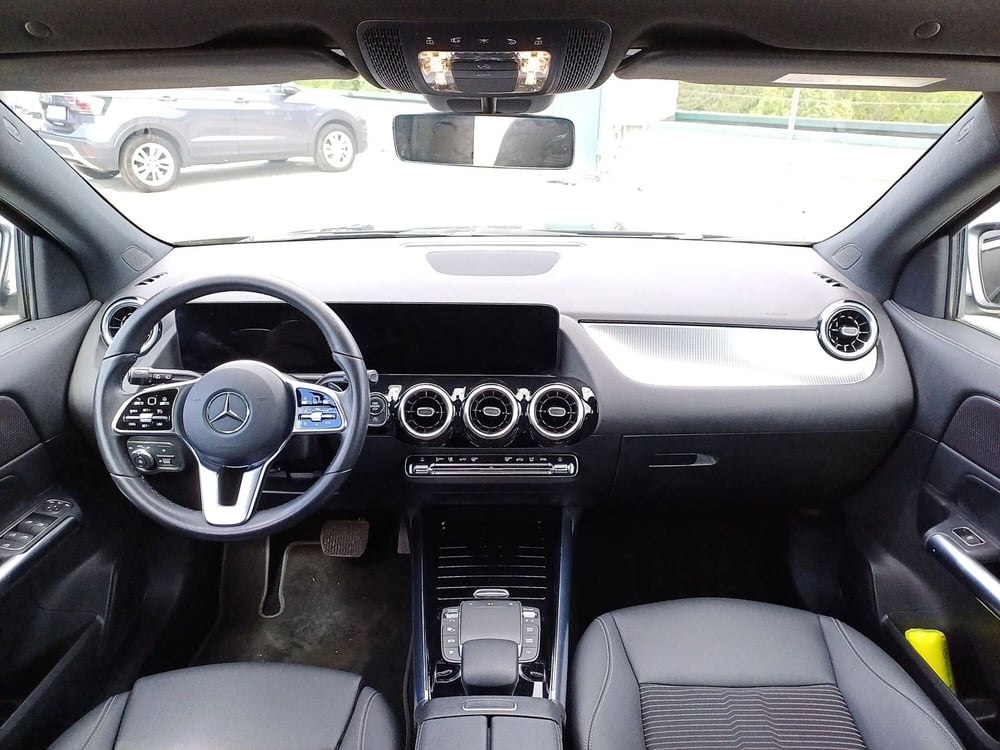 Mercedes-Benz GLA SUV usata  (8)