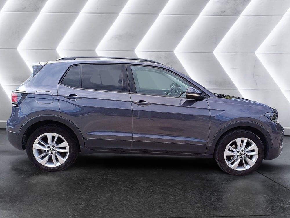 Volkswagen T-Cross usata  (5)