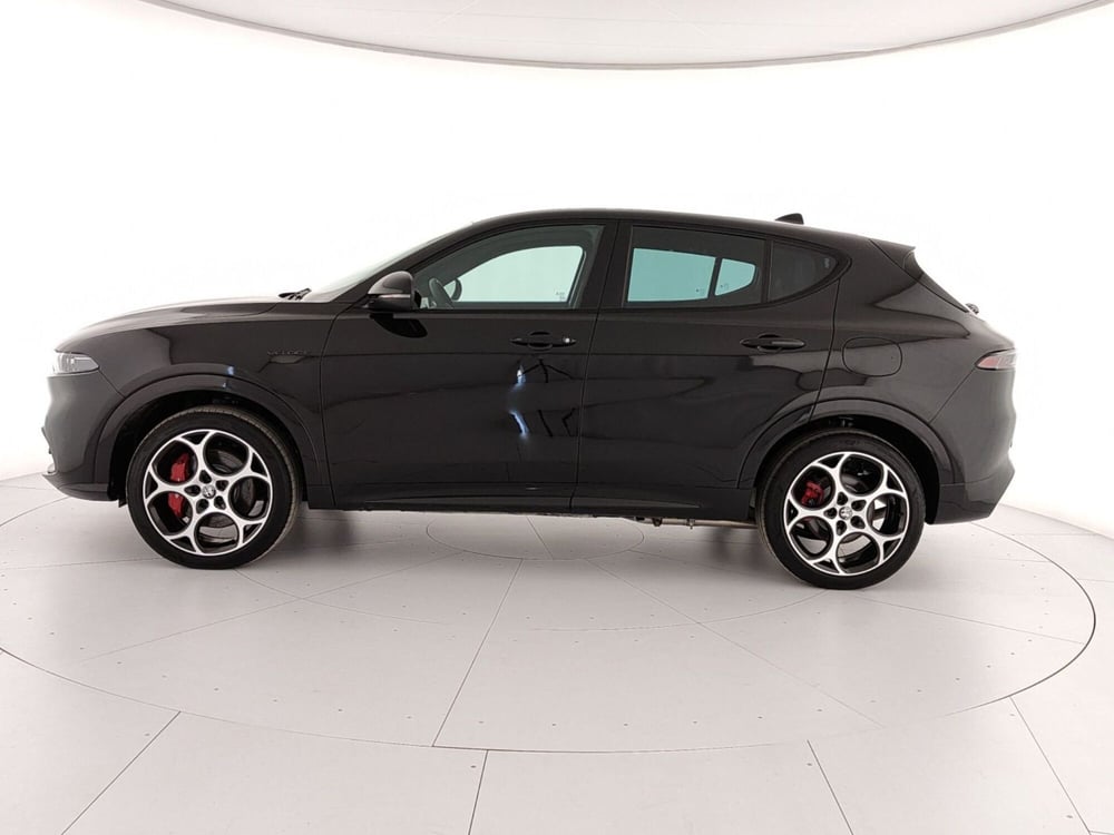Alfa Romeo Tonale nuova a Caserta (8)