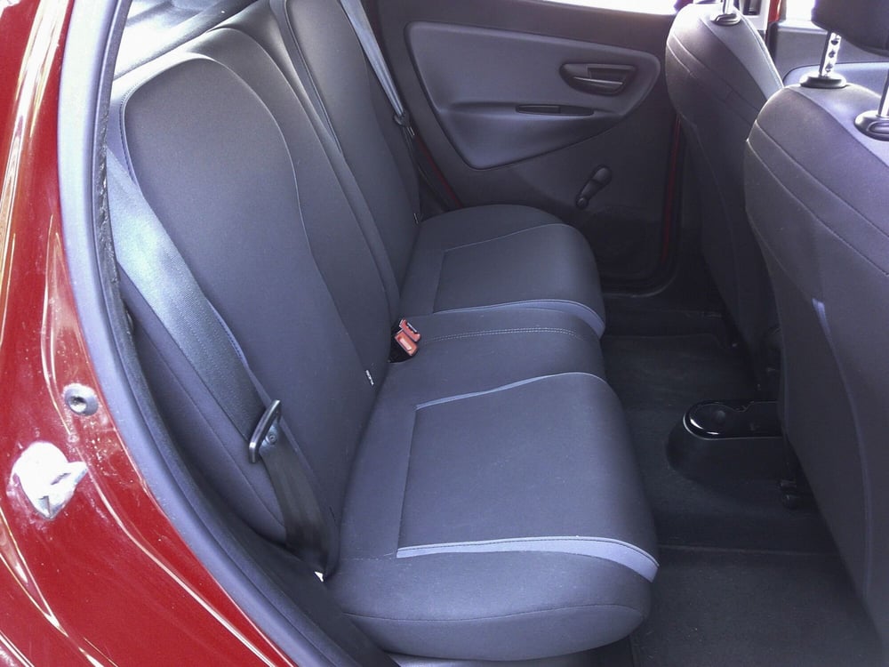 Lancia Ypsilon usata a Treviso (14)