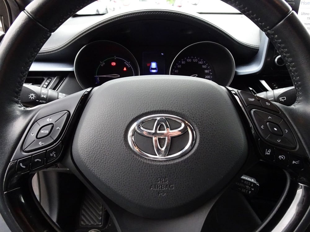 Toyota Toyota C-HR usata a Treviso (17)