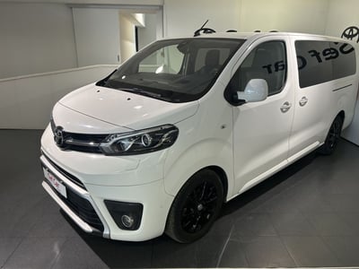 Toyota Proace Verso Verso 2.0D 177 CV L2 D Luxury del 2019 usata a Milano