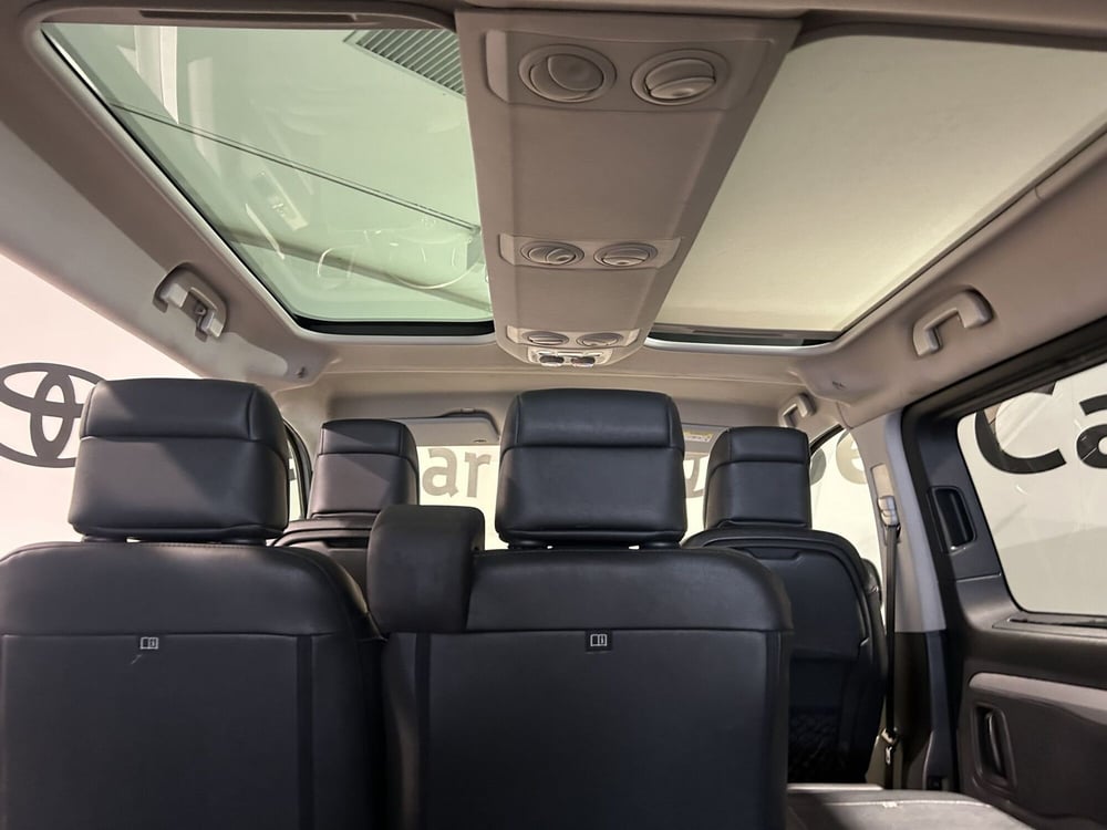 Toyota Proace Verso usata a Milano (16)