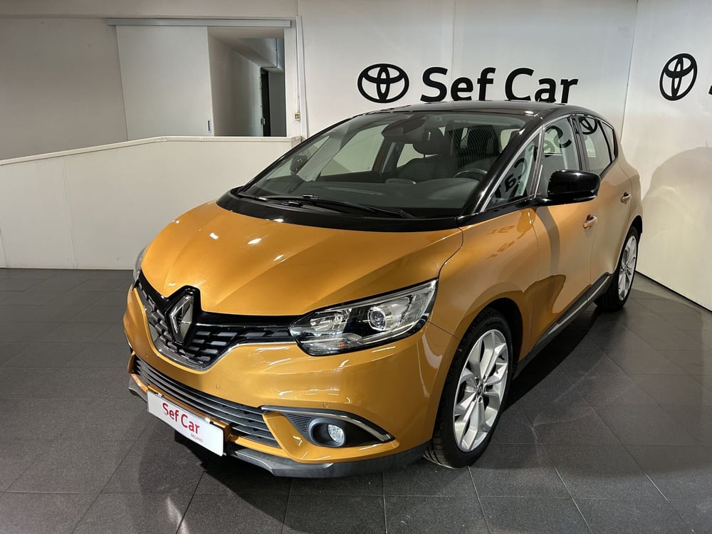 Renault Grand Scénic usata a Milano