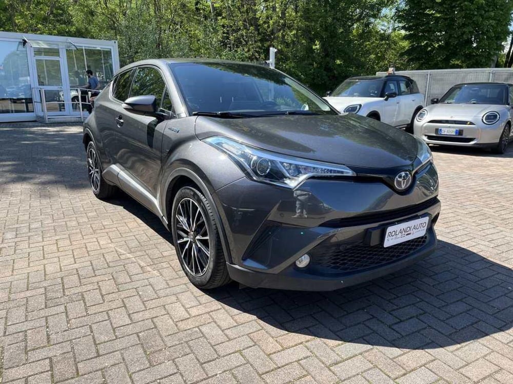 Toyota Toyota C-HR usata a Alessandria (5)