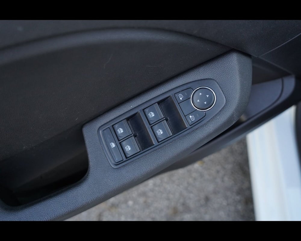 Renault Clio usata a Treviso (17)