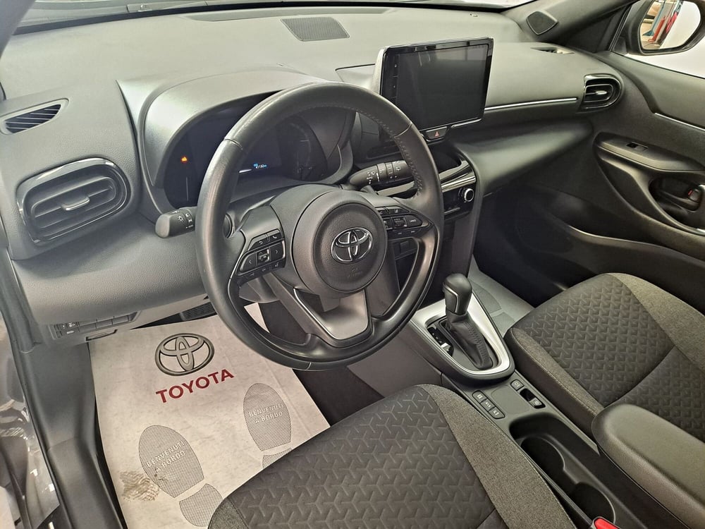 Toyota Yaris Cross usata a Roma (17)