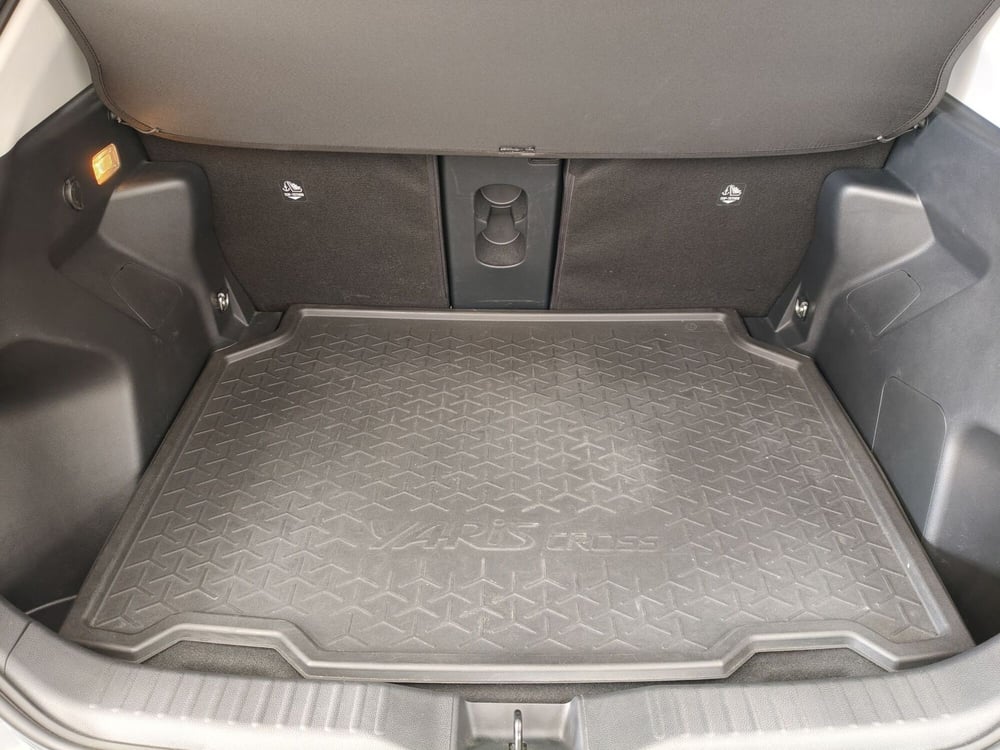 Toyota Yaris Cross usata a Roma (14)