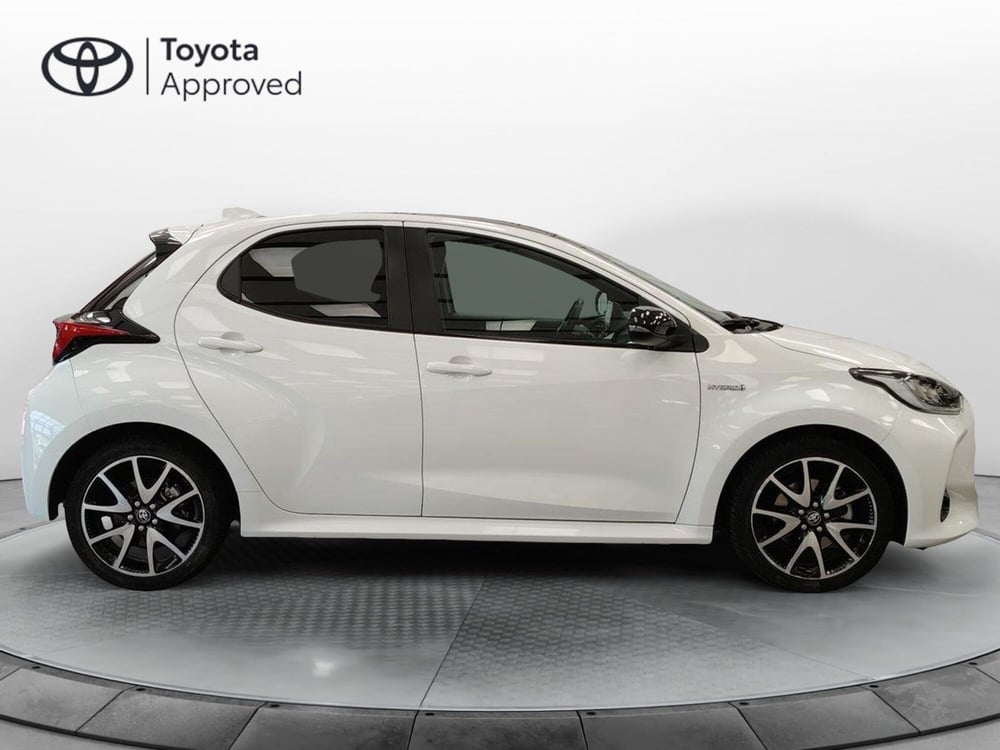 Toyota Yaris usata a Roma (17)