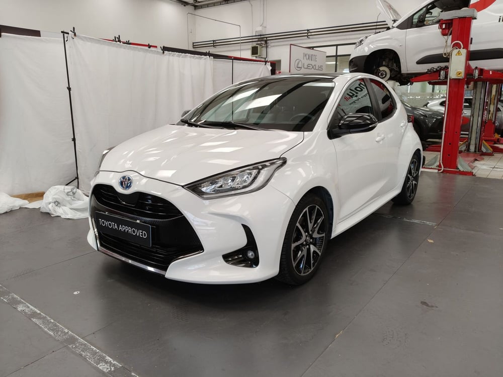 Toyota Yaris usata a Roma (8)
