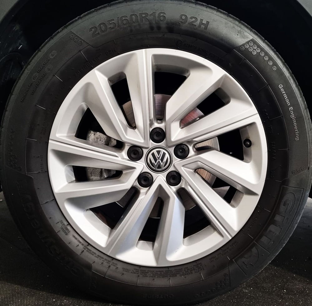 Volkswagen T-Cross usata a Pavia (5)