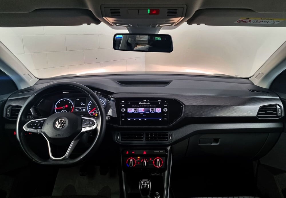 Volkswagen T-Cross usata a Pavia (9)