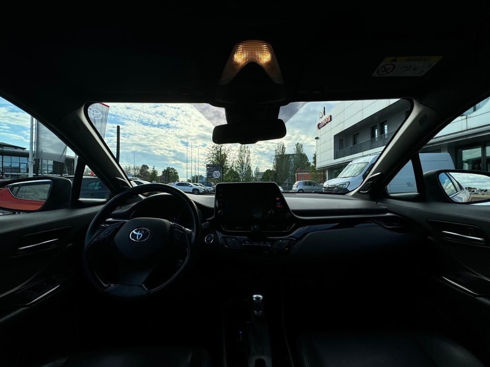 Toyota Toyota C-HR usata a Modena (14)