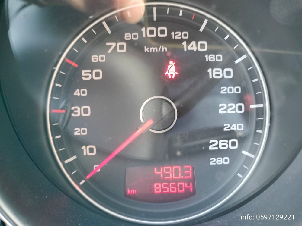 Audi TT Cabrio usata a Modena (13)