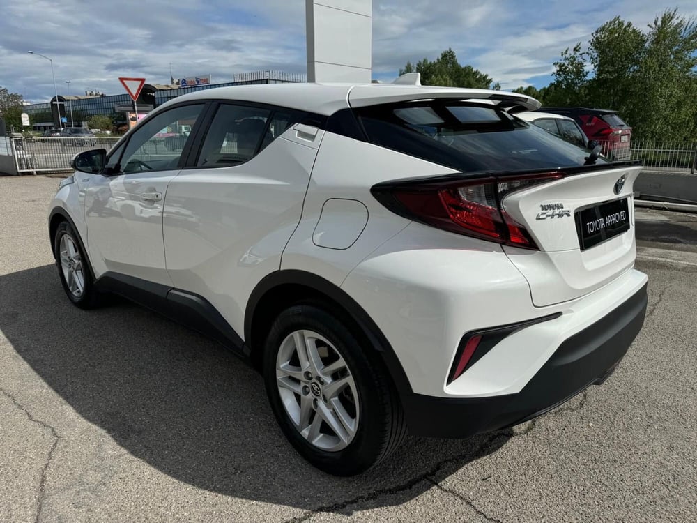 Toyota Toyota C-HR usata a Modena (8)