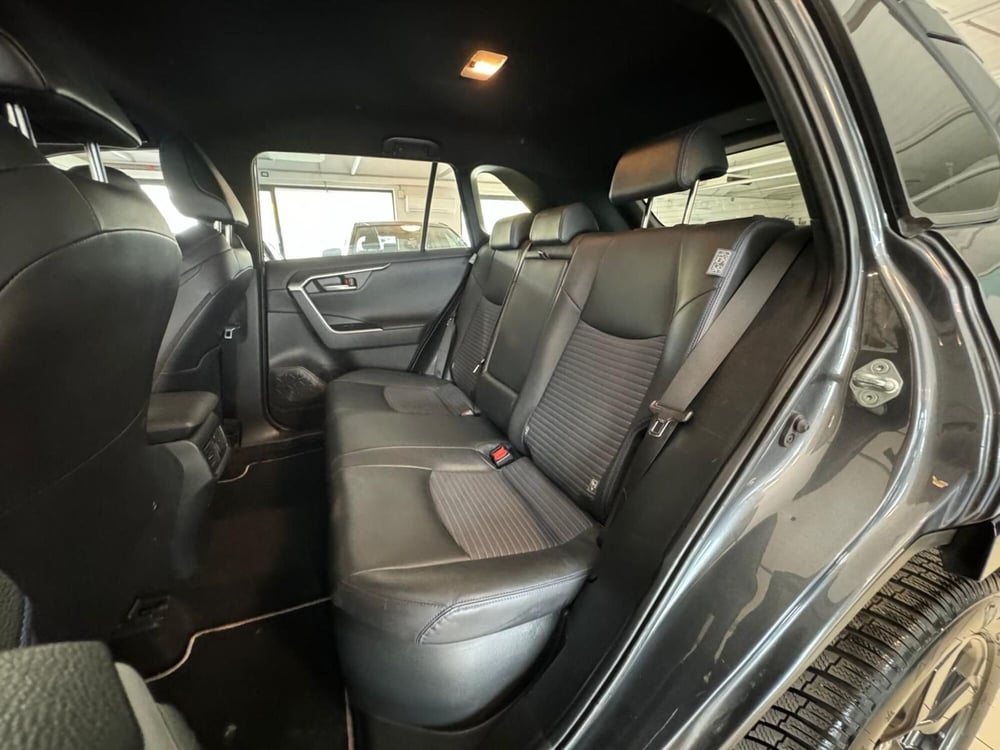 Toyota Rav4 usata a Modena (14)
