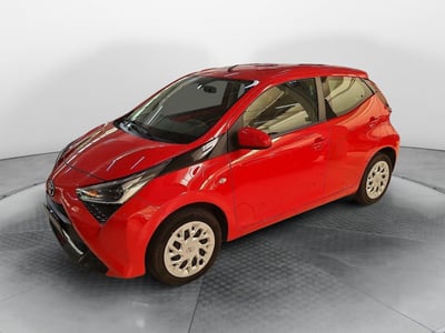 Toyota Aygo Connect 1.0 VVT-i 72 CV 5 porte x-cool del 2020 usata a San Lazzaro di Savena
