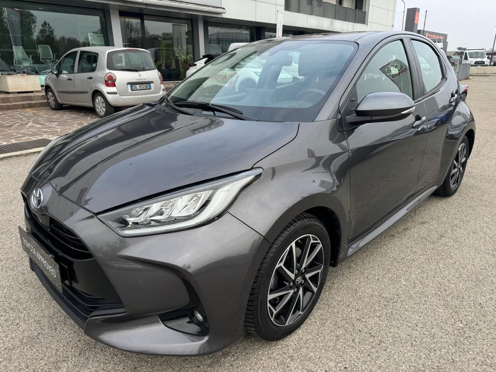 Toyota Yaris usata a Modena