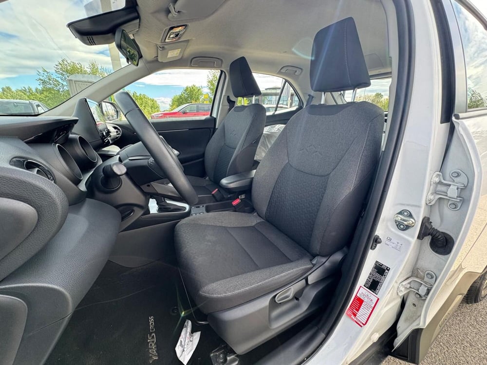 Toyota Yaris Cross usata a Modena (11)