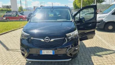 Opel Combo Life 1.5D 100 CV S&amp;S Edition Plus N1 del 2022 usata a Savona