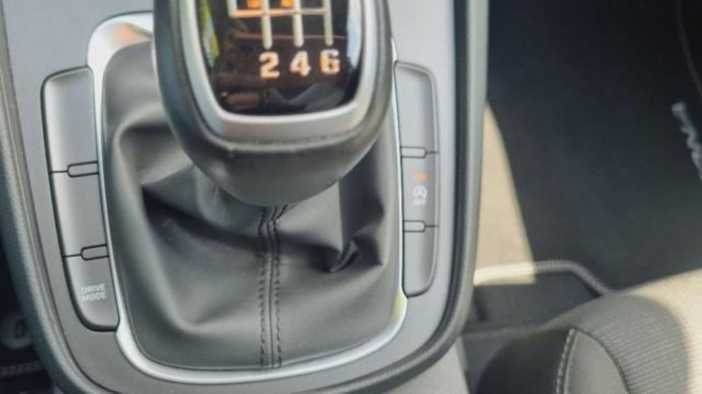 Hyundai Kona usata a Savona (13)