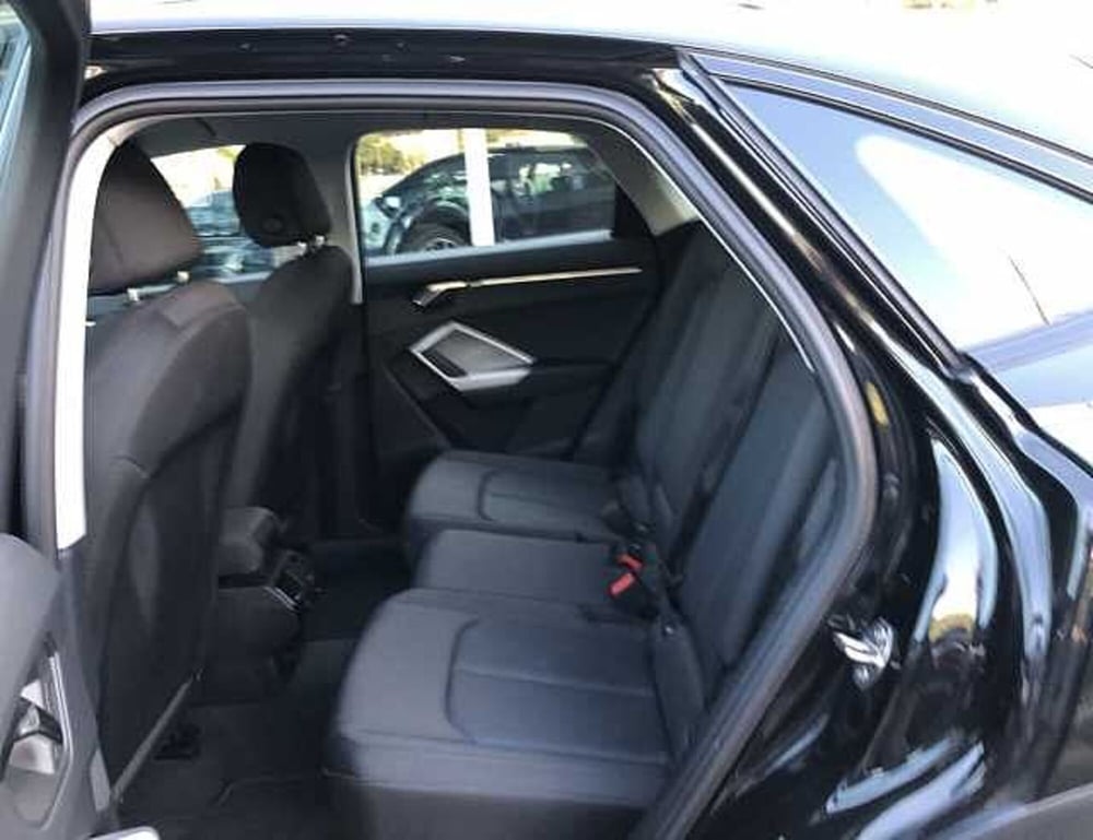 Audi Q3 Sportback usata a Lucca (10)