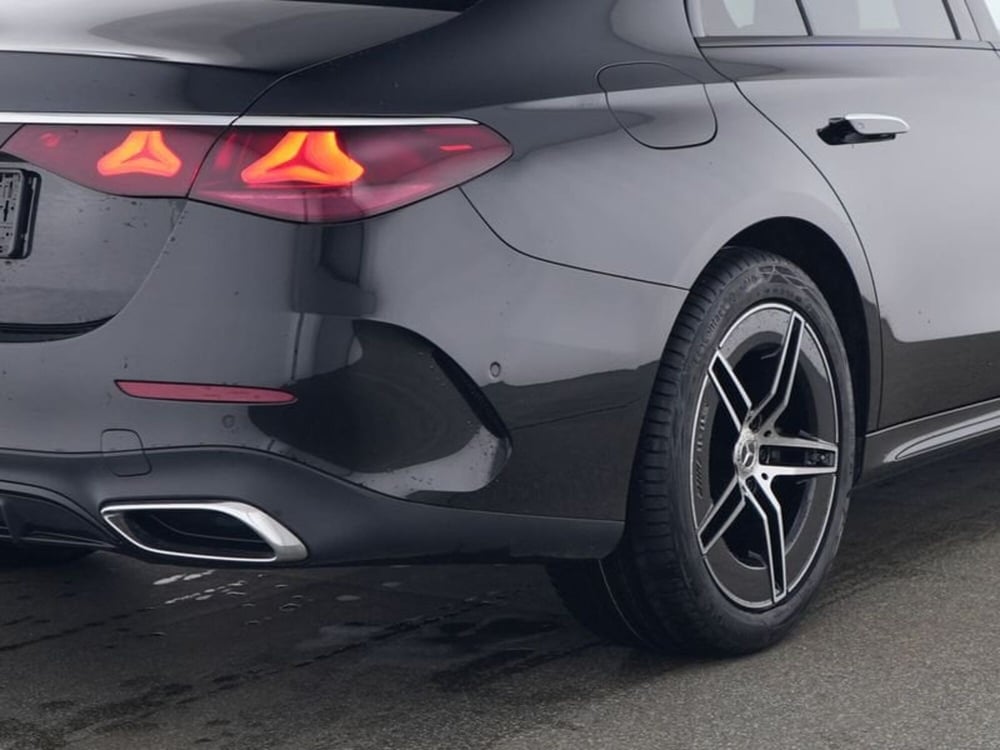 Mercedes-Benz Classe E usata a Milano (4)