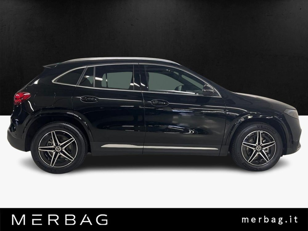 Mercedes-Benz EQA usata a Milano (5)